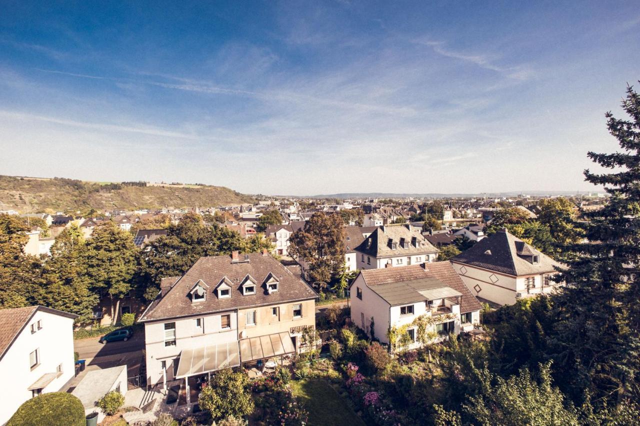Design Apartment Zentral Fuer 6 In Andernach: Ausblick, Wifi, Kueche מראה חיצוני תמונה