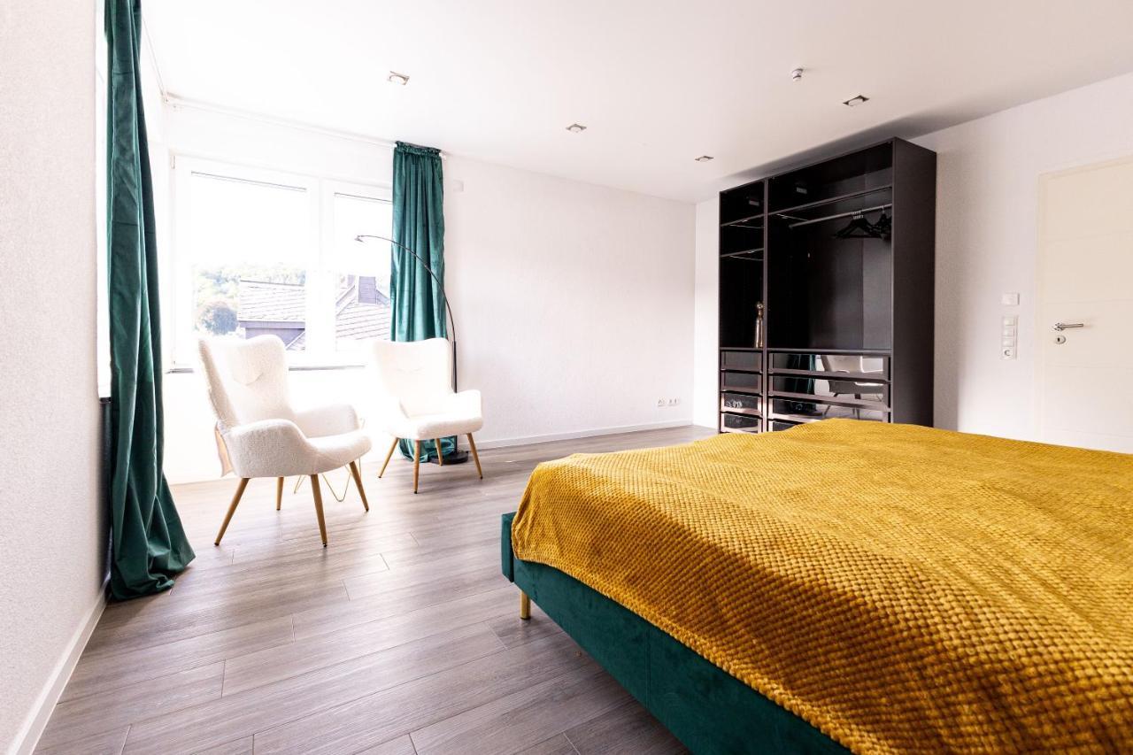 Design Apartment Zentral Fuer 6 In Andernach: Ausblick, Wifi, Kueche מראה חיצוני תמונה